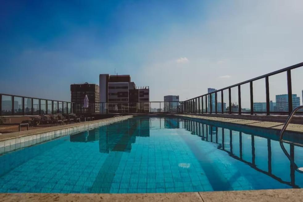 B Side Faria Lima Loft *