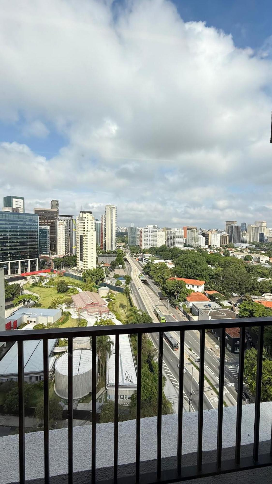 B Side Faria Lima Loft * São Paulo